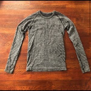 Lululemon Restless Pullover Size 4
